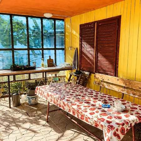 бунгало- Bungalow-каварна קברנה